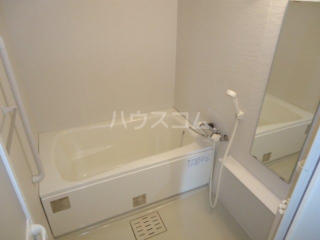 14/26 浴室
