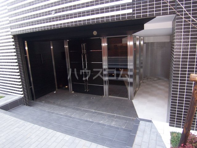 29/30 エントランス