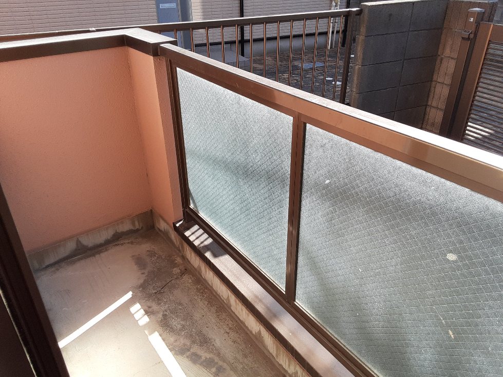 20/30 バルコニー