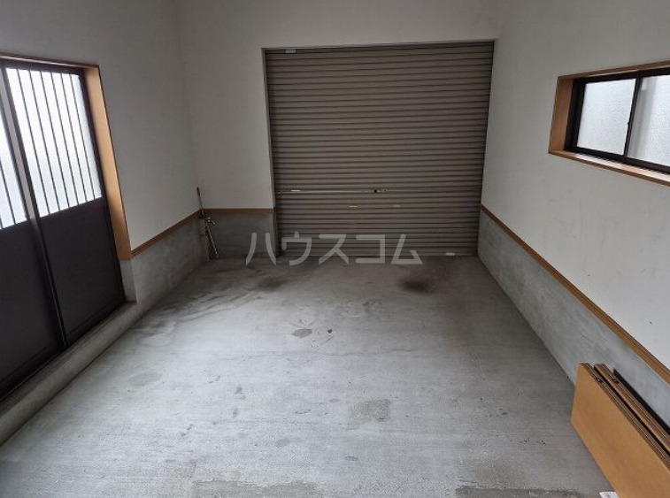 14/16 駐車場