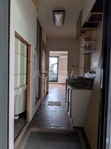 21/23 エントランス