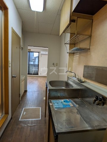 22/23 エントランス