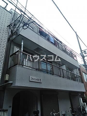 14/15 エントランス