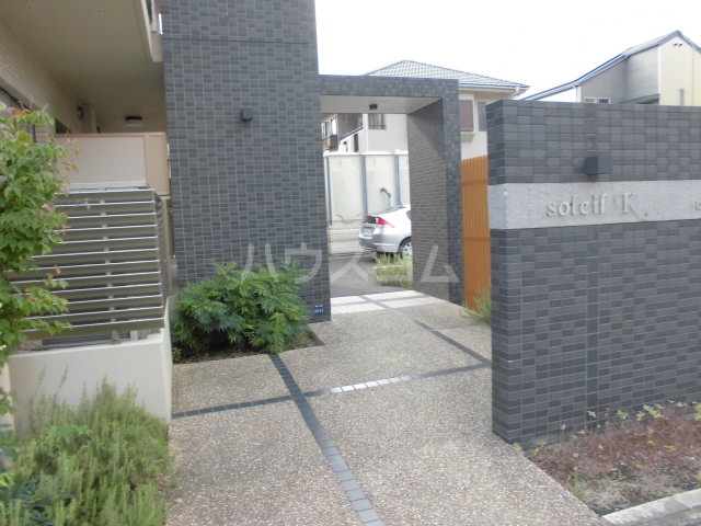 2/6 エントランス