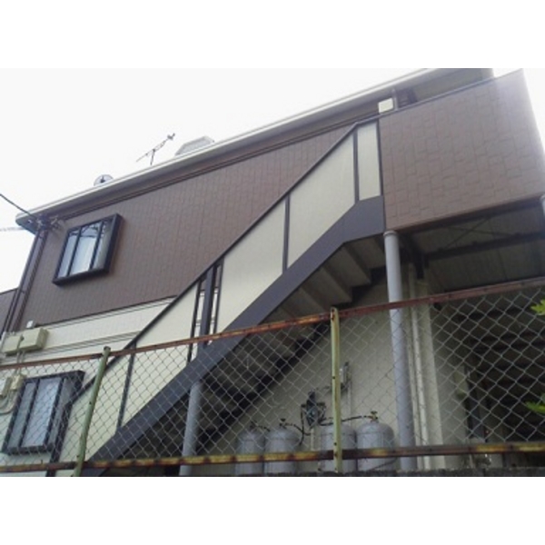 17/27 エントランス