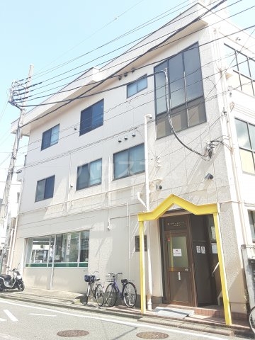 2/8 外観