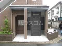 21/23 エントランス