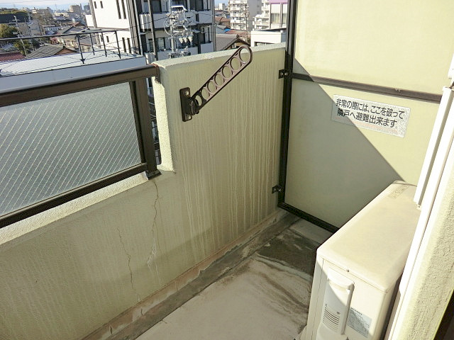 17/23 バルコニー