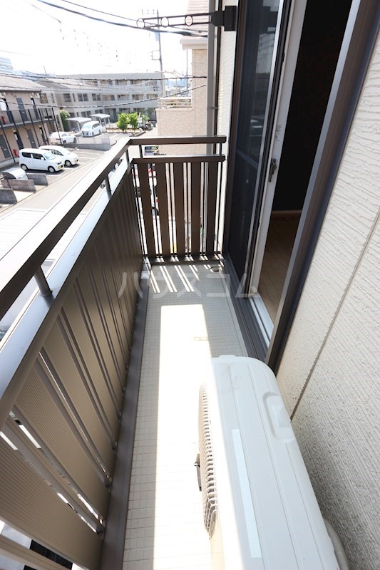 17/28 バルコニー