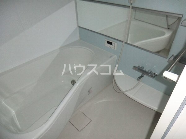 14/30 浴室