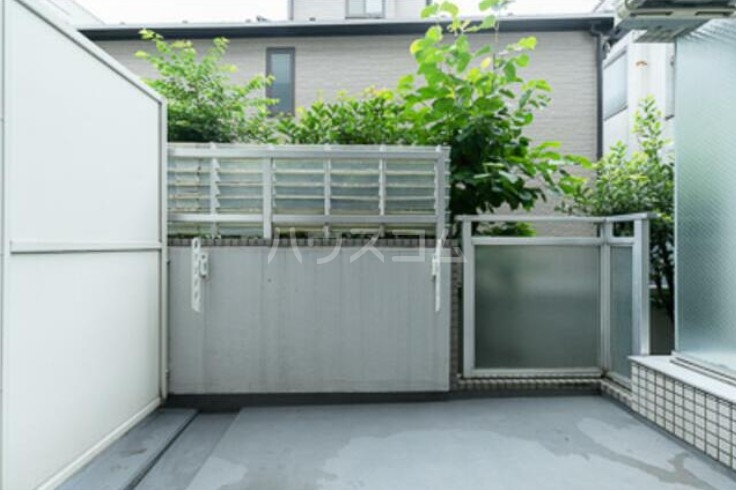 13/27 バルコニー