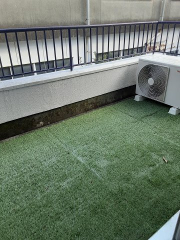 13/20 バルコニー