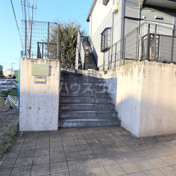 22/29 エントランス