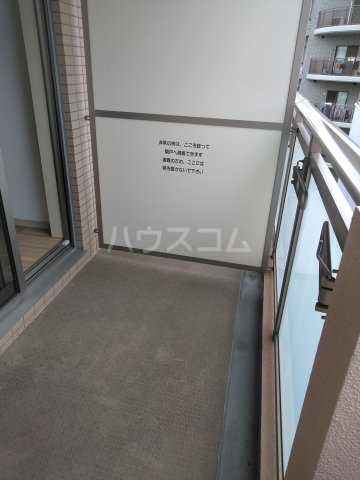 23/30 バルコニー