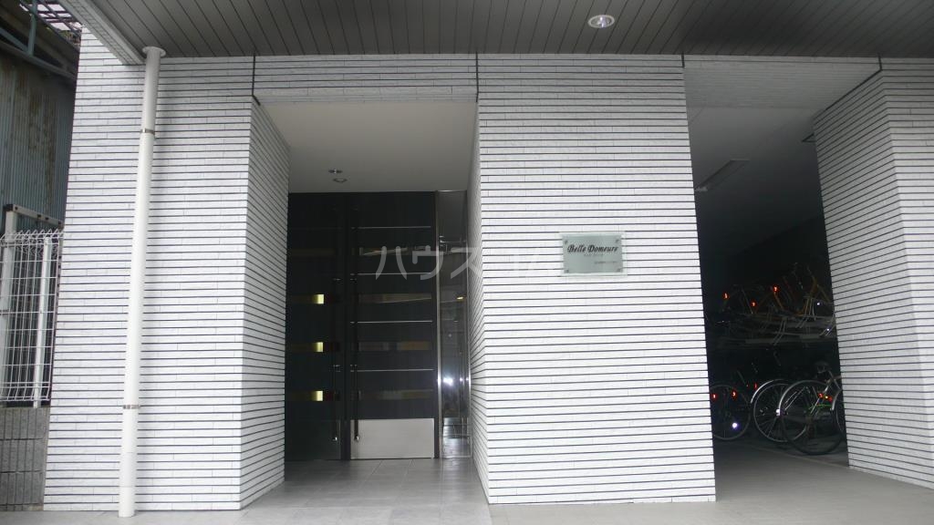 18/28 エントランス