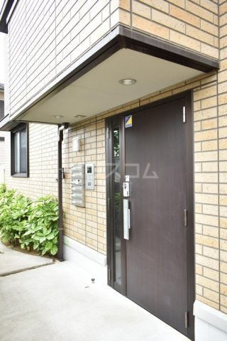 21/29 エントランス