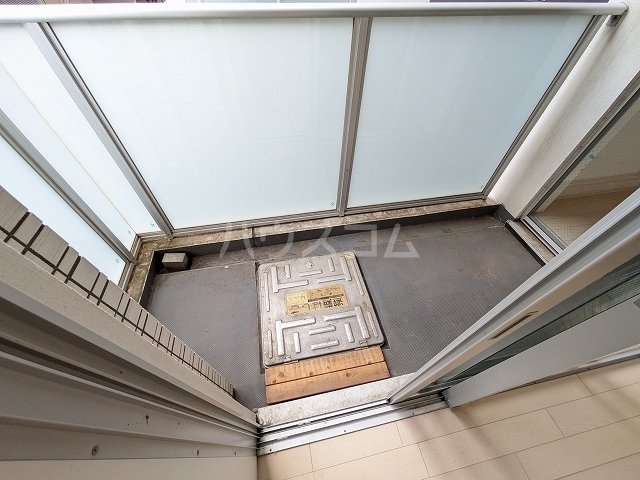 20/30 バルコニー