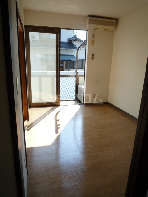 4/8 リビング/ダイニング