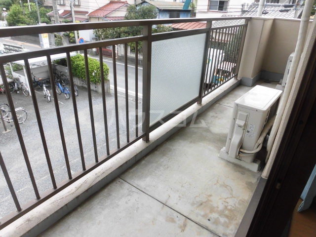 20/30 バルコニー