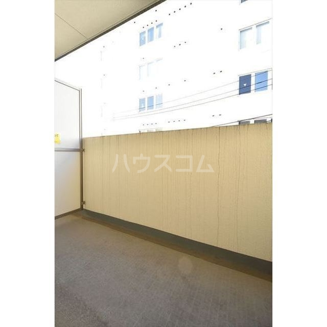 17/28 バルコニー