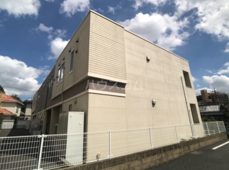 24/29 エントランス