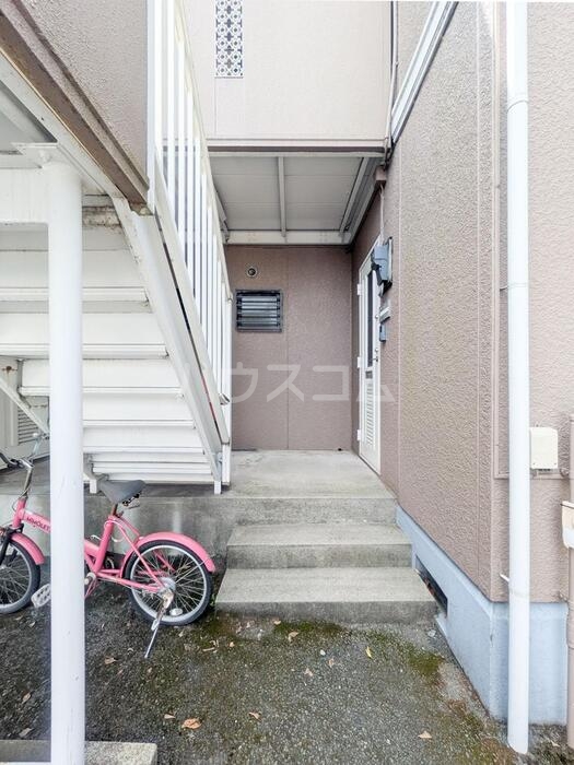 15/26 エントランス