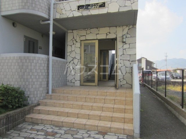 14/23 エントランス