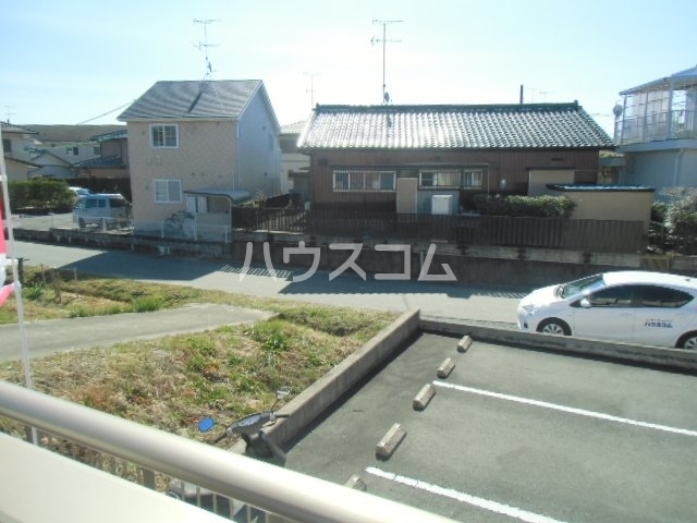 15/22 駐車場