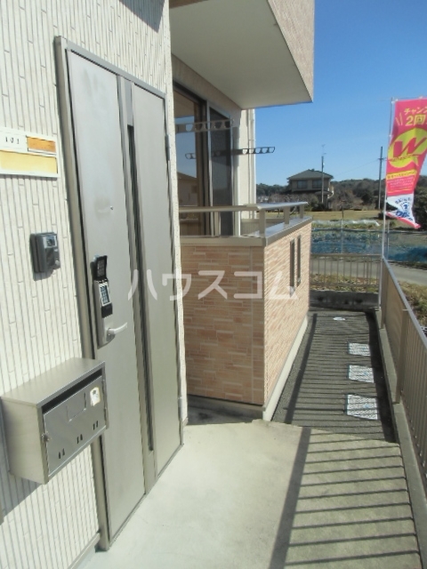 14/22 エントランス