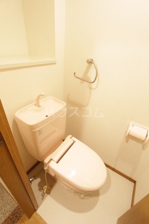 13/30 トイレ