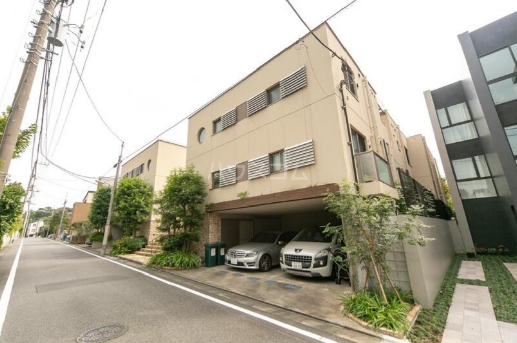 1/6 外観