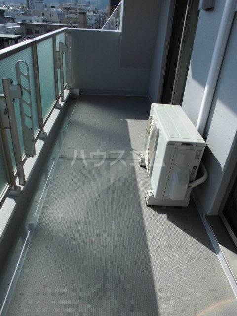 19/26 バルコニー