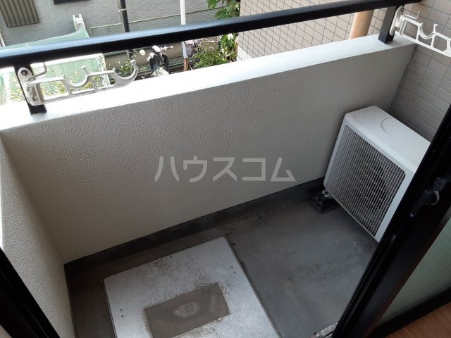 15/28 バルコニー