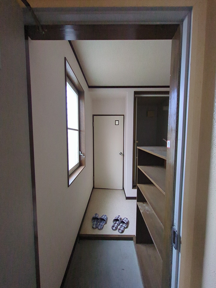 2/2 エントランス