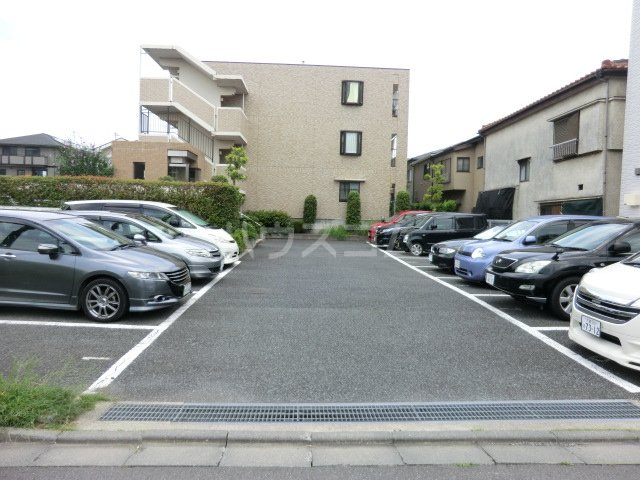 29/30 駐車場