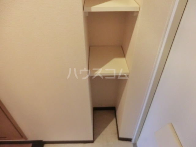 13/30 収納