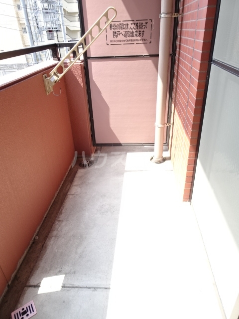 13/29 バルコニー