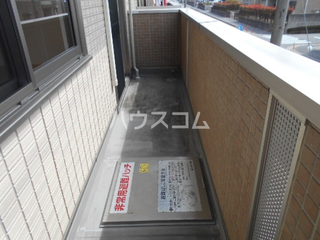 20/30 バルコニー