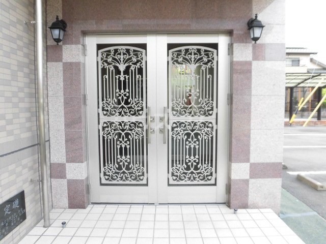 2/11 エントランス