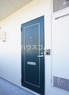5/18 玄関