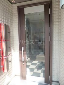 3/7 エントランス