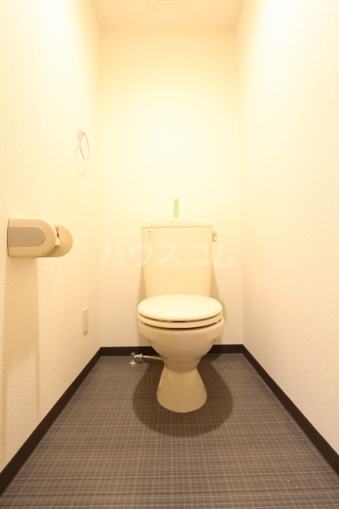 18/30 トイレ