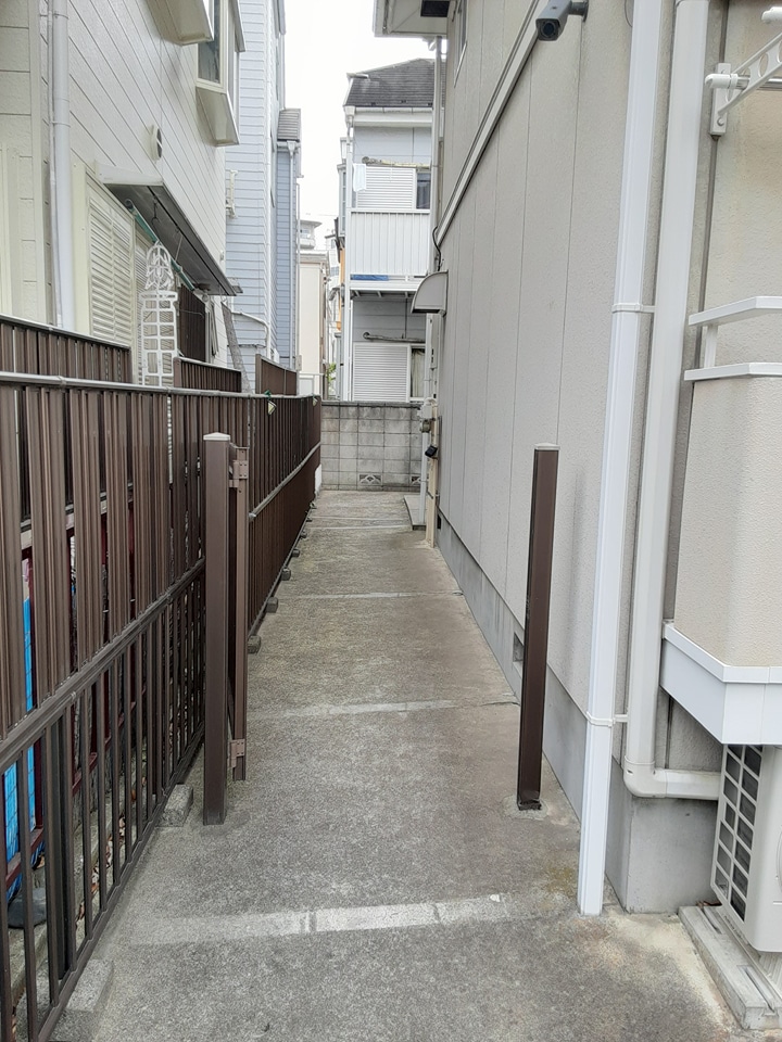 2/4 エントランス