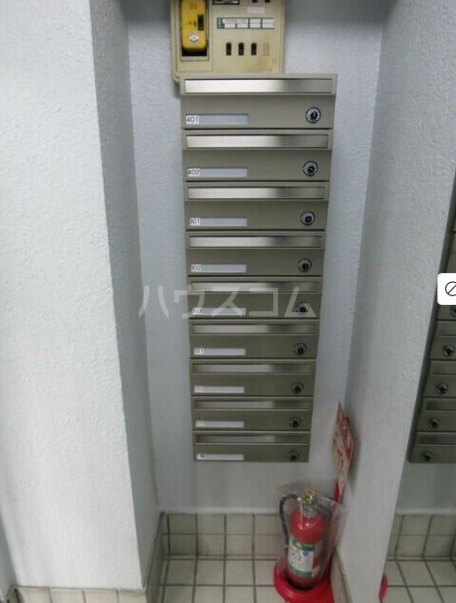 5/8 エントランス