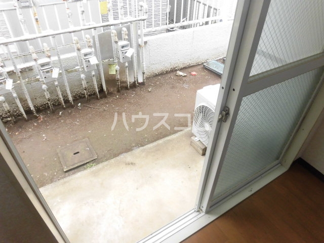 13/22 バルコニー