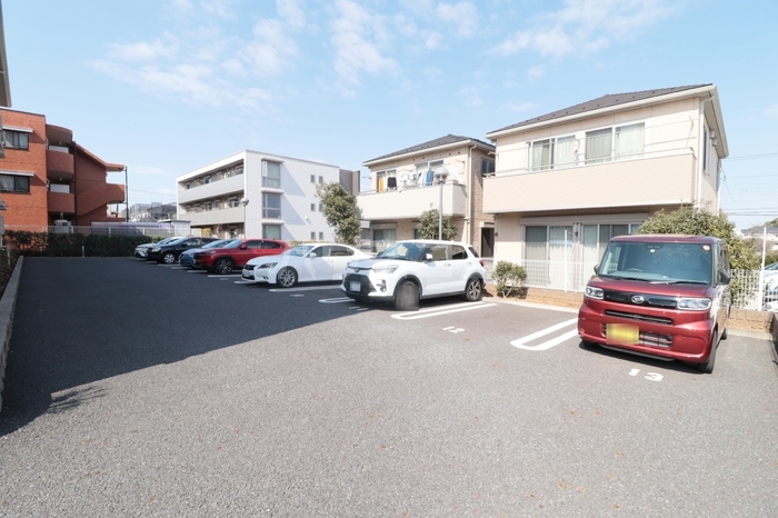 19/27 駐車場