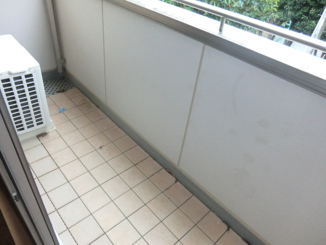 17/28 バルコニー