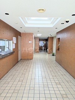 3/4 エントランス