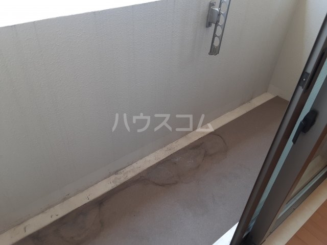 20/30 バルコニー