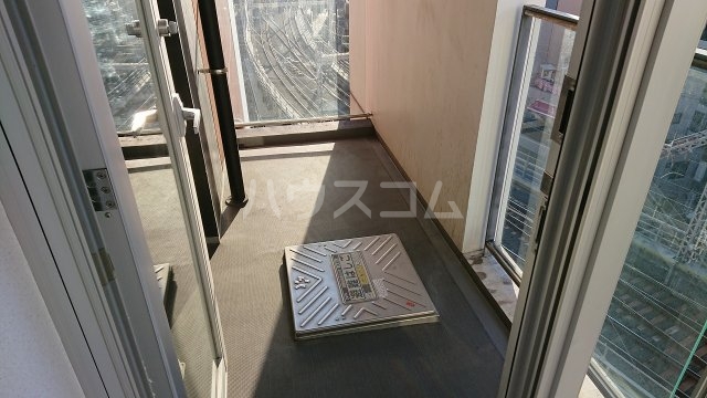 19/30 バルコニー